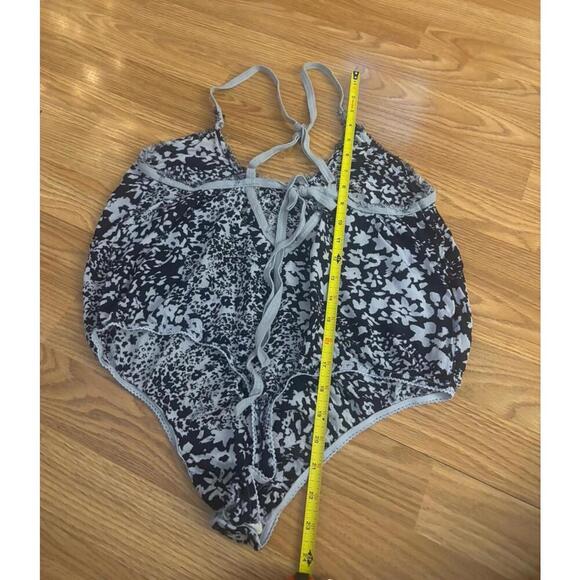 Intimately Free People Floral Bodysuit Size Small - Picture 9 of 9